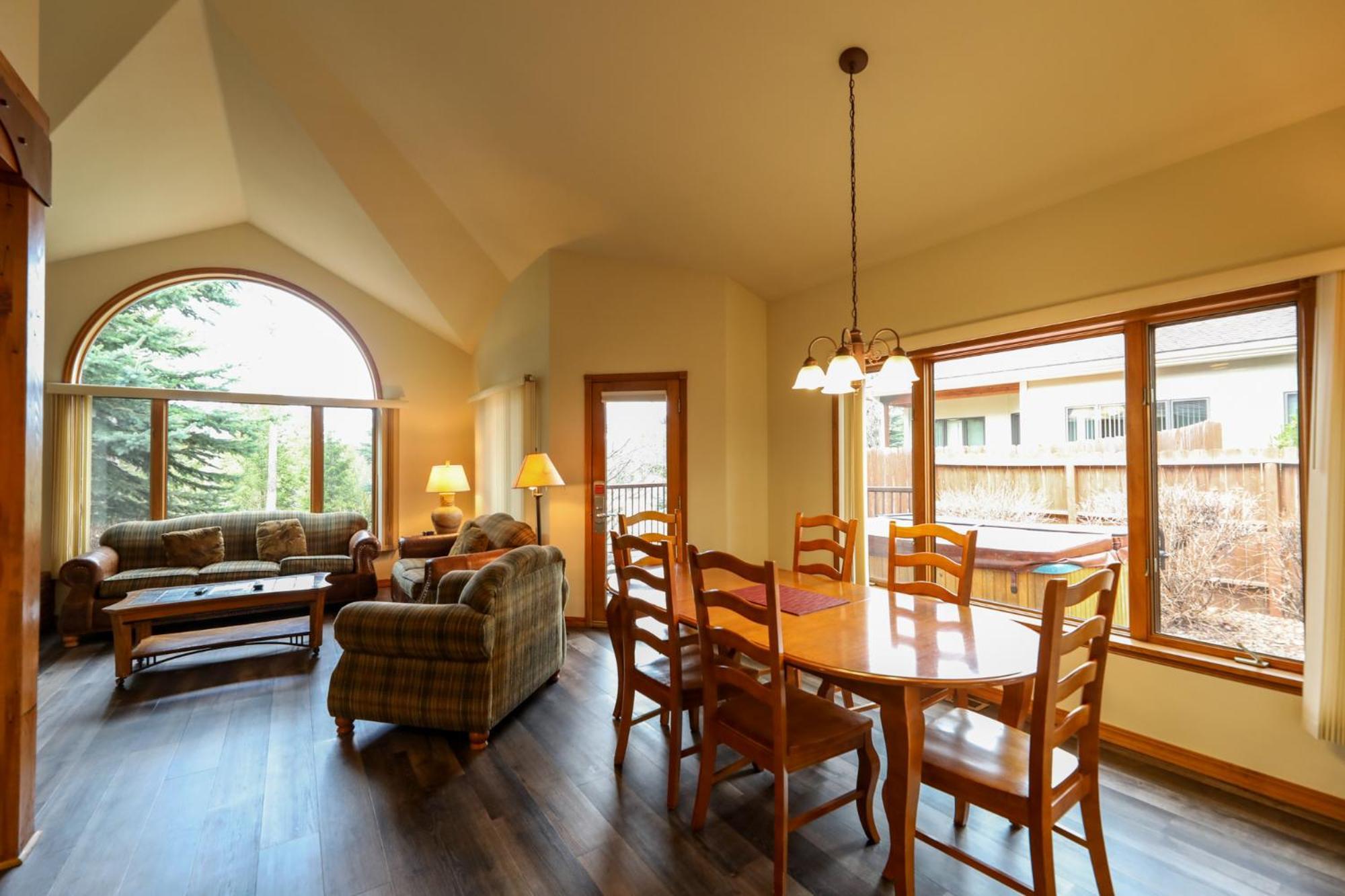 Meadow Lake Resort & Condos Columbia Falls Bagian luar foto