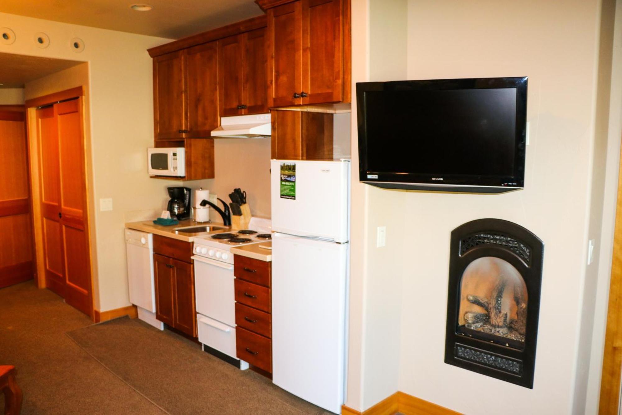 Meadow Lake Resort & Condos Columbia Falls Bagian luar foto